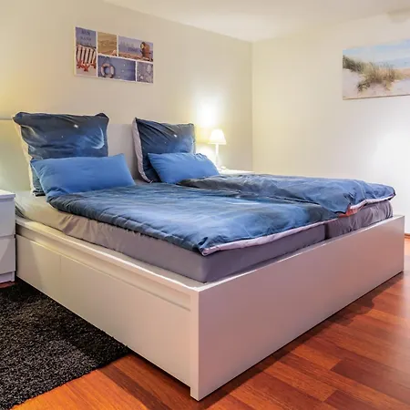 Am Waldrand Apartman Radis